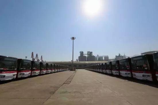 200 Yutong buses shipped to Pakistan